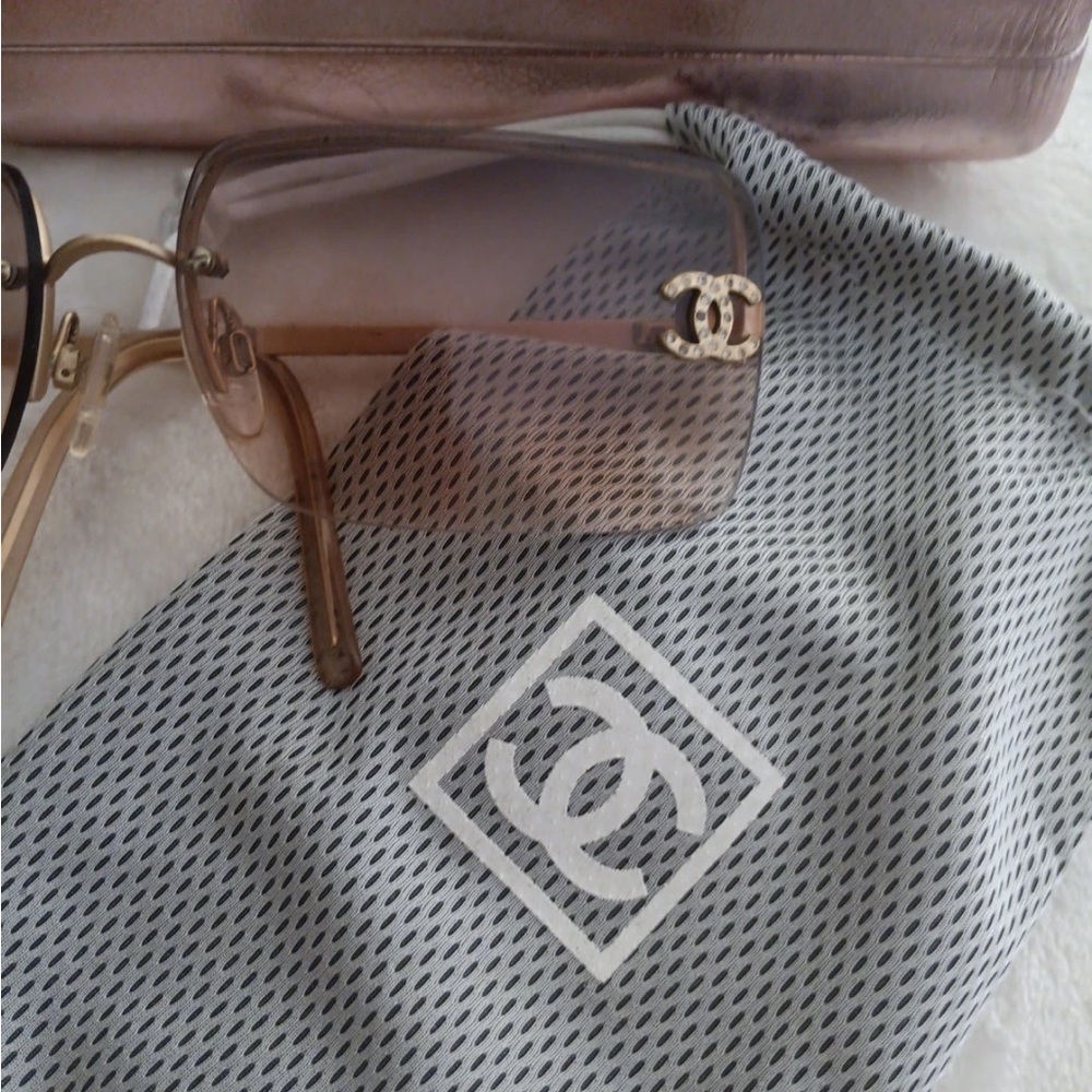 Chanel Brown rose gold Sunglasses authentic